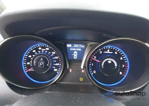 2015 Hyundai Genesis 3.8 Base z USA, uszkodzony, nr VIN KMHHT6KJ2FU126036